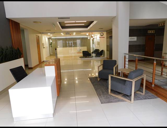 1,020M² OFFICE TO LET IN ILLOVO